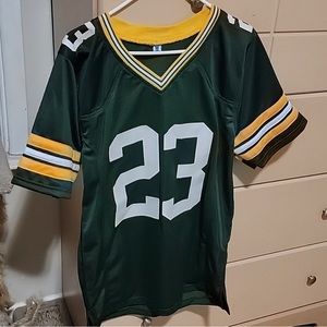 New. Never worn. Men’s medium. Green Bay Packers Jersey. Jaire Alexander.